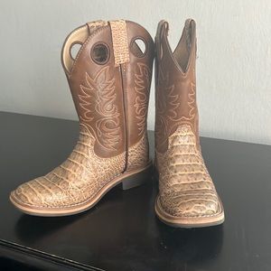 Cody James size 13 little kid cowboy boots